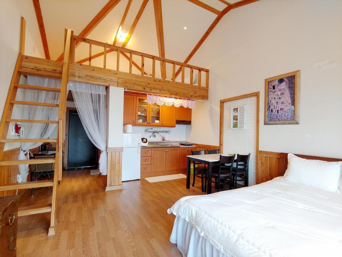 Rumah pedesaan Herb In *